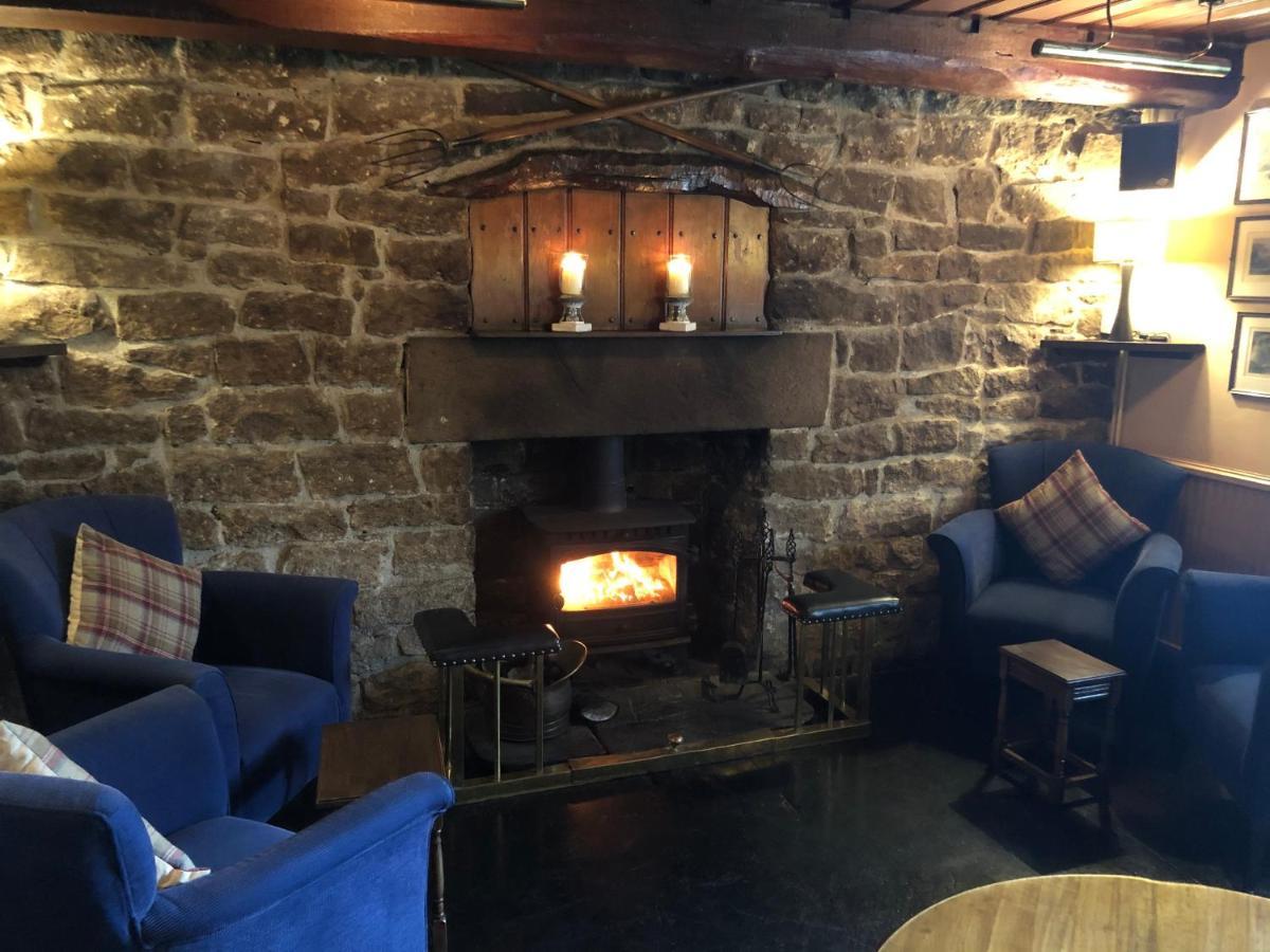The Chequers Inn Froggatt Buitenkant foto
